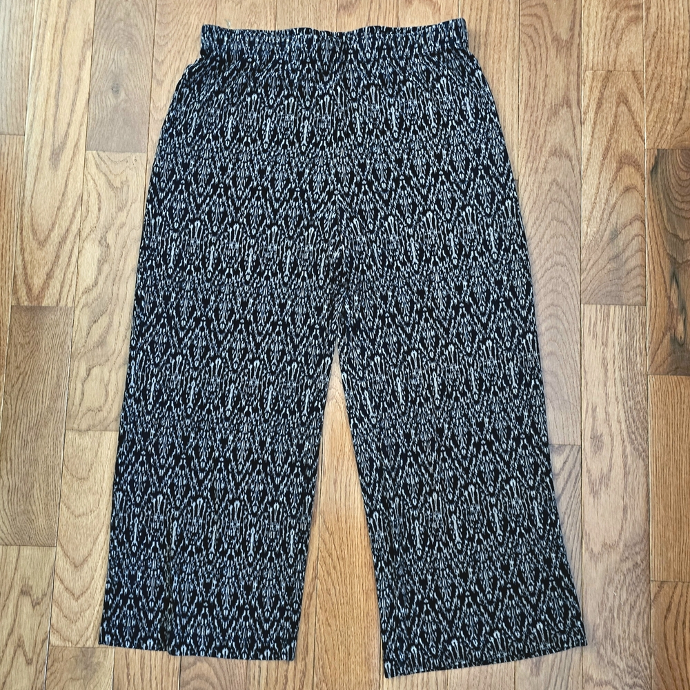 Made In USA Chico's Black & Beige Patterned Trousers Size M/L